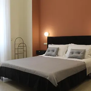 Konukevi Sant'agostino - Luxury, Messina
