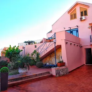 Casa vacanze Aloha Village - Bed&pet, Messina