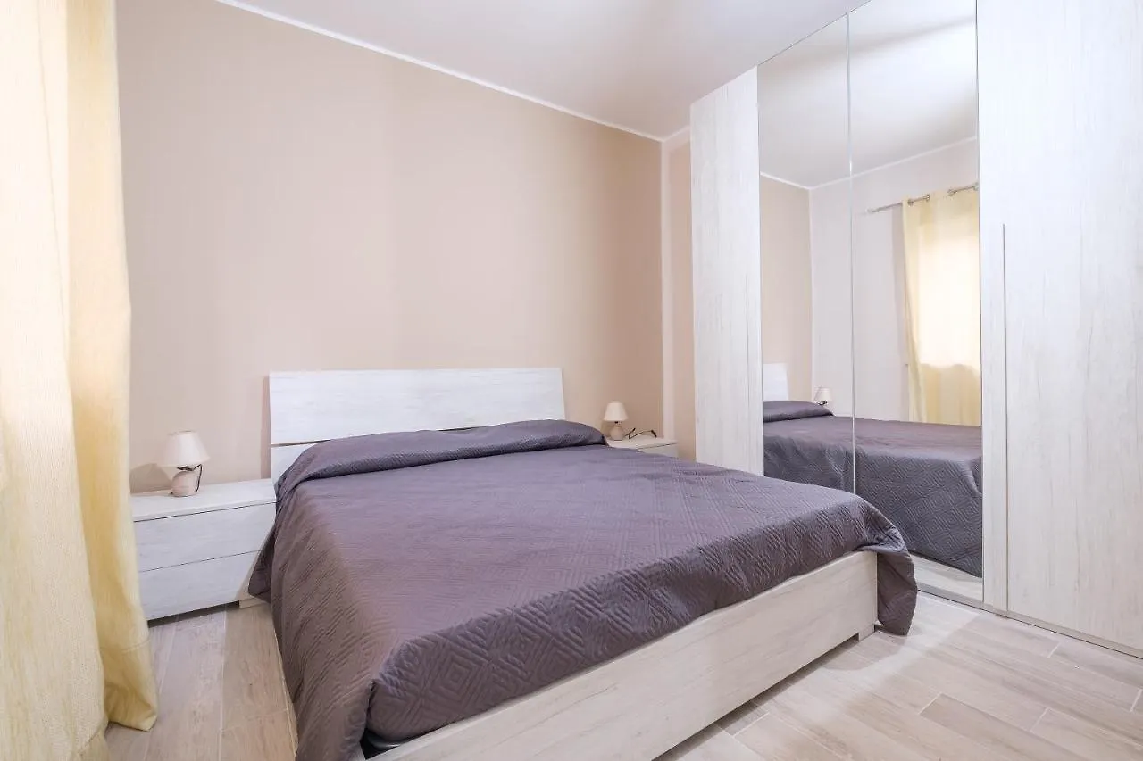 Damilhouse 4 Apartment Messina